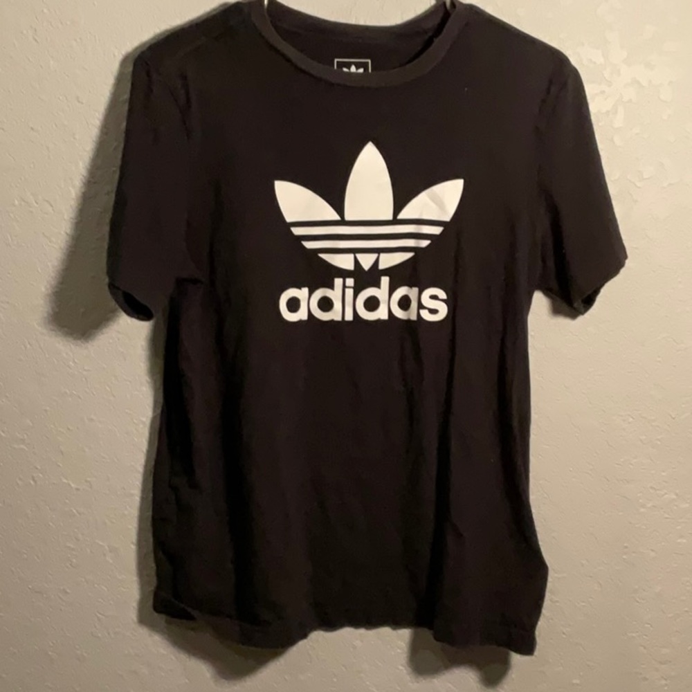Boy’s adidas black shirt